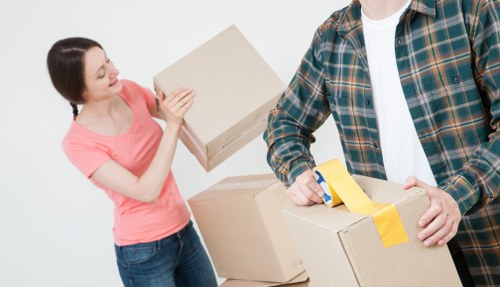 Moving van service for Haringey residential streets and flats